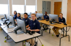 Technology class computers middle school